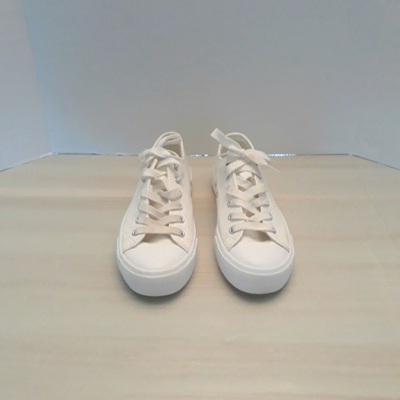 None Shoes - Classic White Tennis Shoes SZ 7
